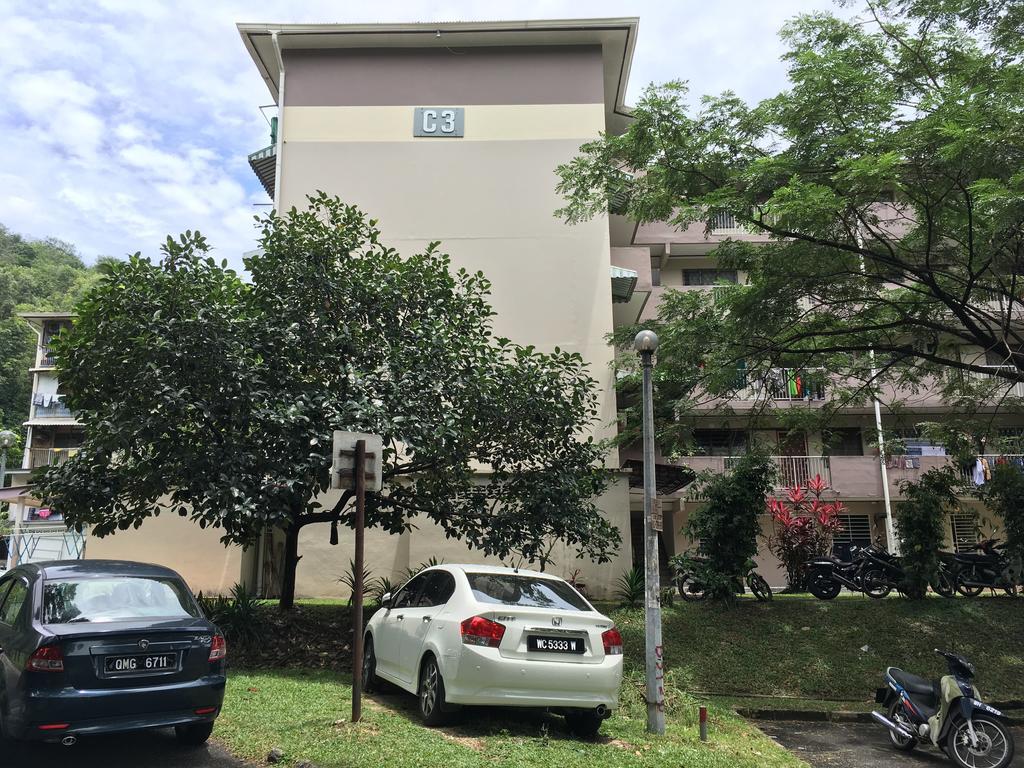 Homestay Farah Wangsa Maju Kl Куала Лумпур Екстериор снимка